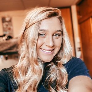 Meet your Posher, Ashlee